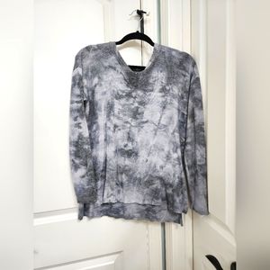 American Eagle Tie-dye Women's Sweater